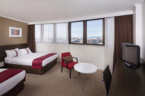 Hotel Grand Chancellor Townsville - Sunshine Coast Tourism 18