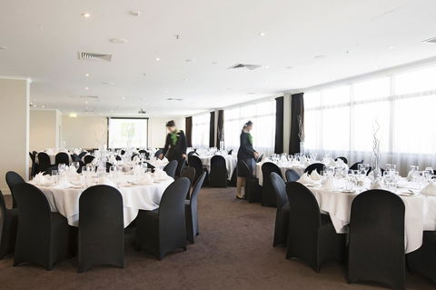 Hotel Grand Chancellor Townsville - Sunshine Coast Tourism 38