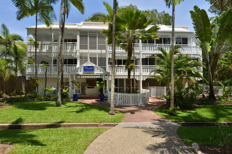 The White House Port Douglas - Holiday Sunshine Coast 0