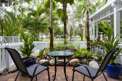 The White House Port Douglas - Holiday Sunshine Coast 9