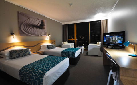 Pacific Hotel Cairns - Sunshine Coast Tourism 39