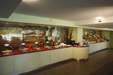 Pacific Hotel Cairns - Sunshine Coast Tourism 31