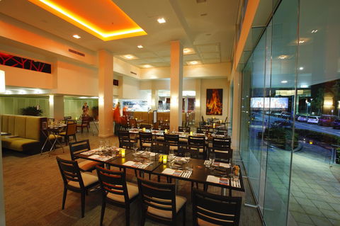 Pacific Hotel Cairns - Sunshine Coast Tourism 35