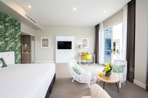 Pacific Hotel Cairns - Sunshine Coast Tourism 3