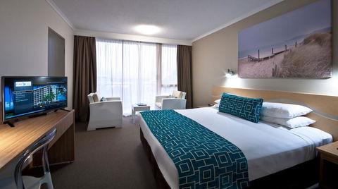 Pacific Hotel Cairns - Sunshine Coast Tourism 34