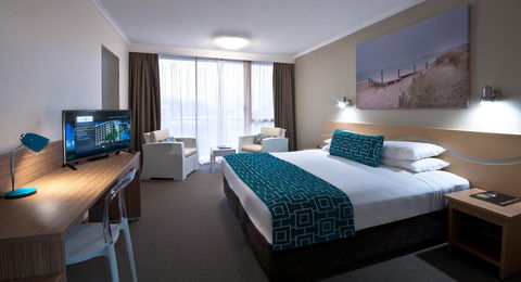 Pacific Hotel Cairns - Sunshine Coast Tourism 41