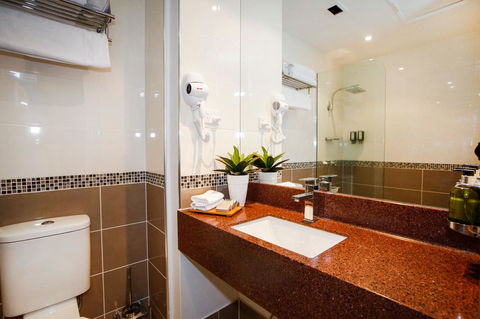 Madison Plaza Townsville - Sunshine Coast Tourism 12