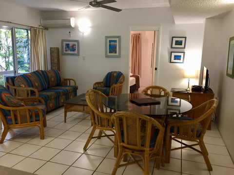 The Port Douglas Queenslander - Holiday Sunshine Coast 6