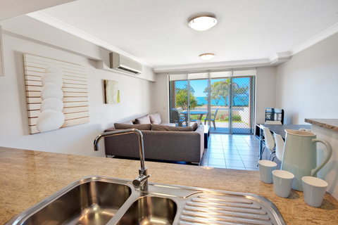 The Point Resort - Sunshine Coast Tourism 26