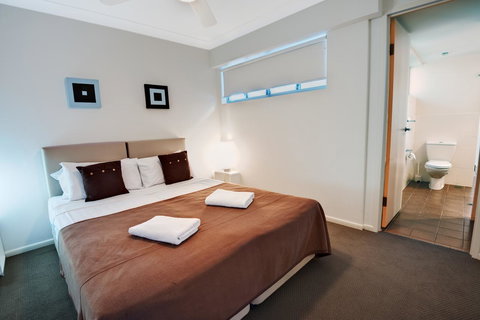 The Point Resort - Sunshine Coast Tourism 5