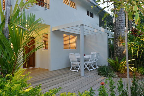 [ ANDY'S BEACH HOUSE ] - Sunshine Coast Tourism 8