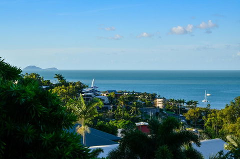 Bella Vista On Nara Pets Welcome - Sunshine Coast Tourism 6