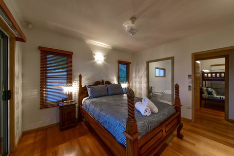 Bella Vista On Nara Pets Welcome - Sunshine Coast Tourism 13