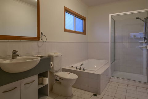 Bella Vista On Nara Pets Welcome - Sunshine Coast Tourism 16