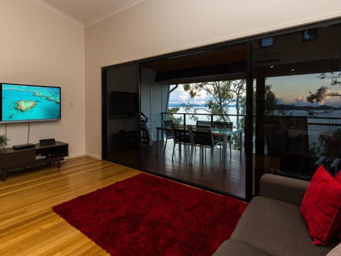 Shorelines - Sunshine Coast Tourism 27