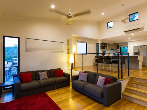 Shorelines - Sunshine Coast Tourism 20