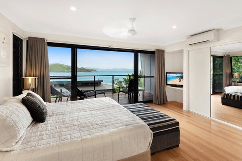 Shorelines - Sunshine Coast Tourism 3