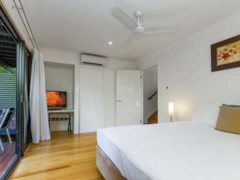 Shorelines - Sunshine Coast Tourism 42