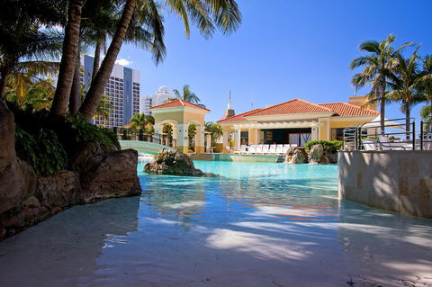 Mantra Towers Of Chevron - Sunshine Coast Tourism 10