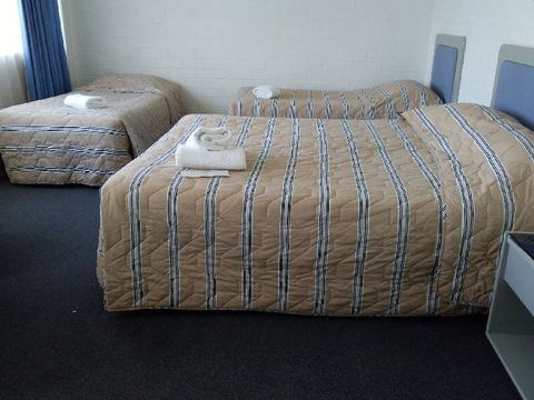 Dalby Manor Motor Inn - Sunshine Coast Tourism 6