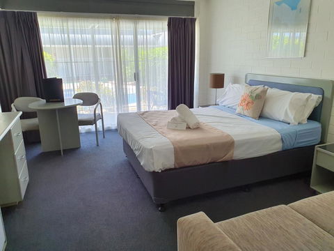 Dalby Manor Motor Inn - Sunshine Coast Tourism 8
