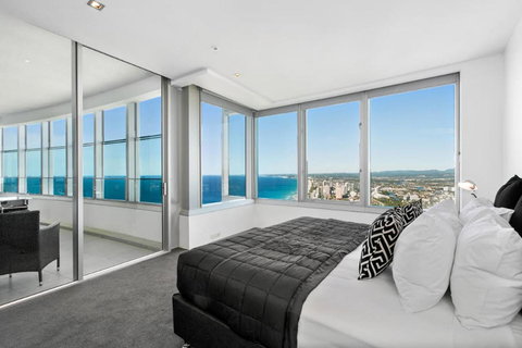 Q1 Resort & Spa - Official - Sunshine Coast Tourism 35