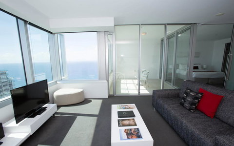 Q1 Resort & Spa - Official - Sunshine Coast Tourism 10