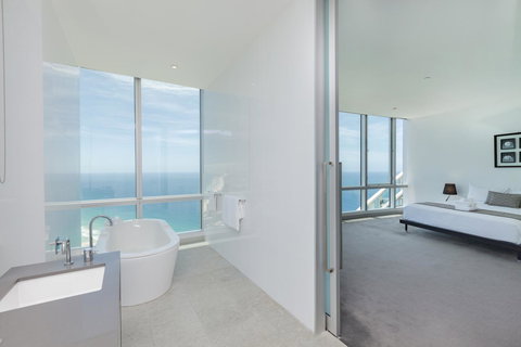 Q1 Resort & Spa - Official - Sunshine Coast Tourism 12