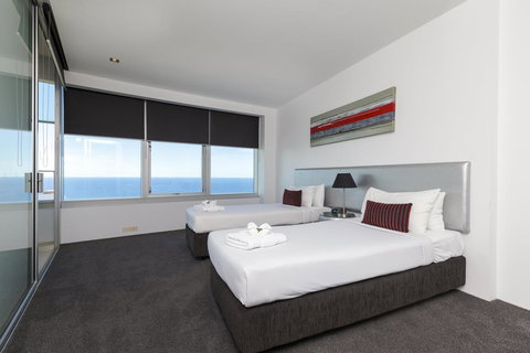 Q1 Resort & Spa - Official - Sunshine Coast Tourism 8