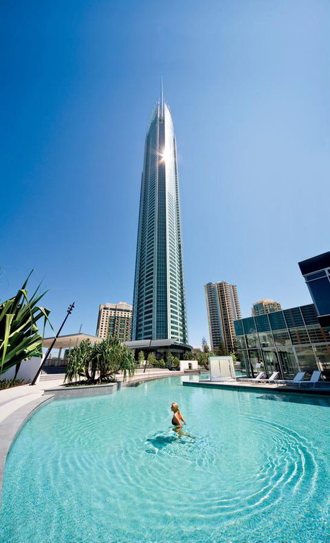 Q1 Resort & Spa - Official - Sunshine Coast Tourism 0