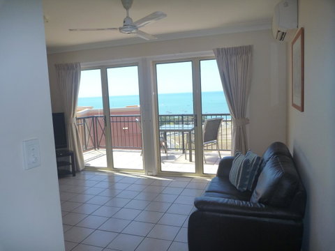 Martinique Whitsunday Resort - Sunshine Coast Tourism 43