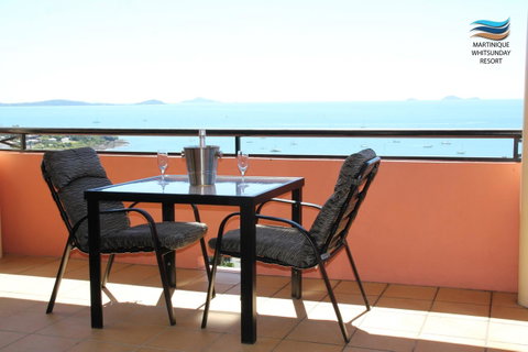 Martinique Whitsunday Resort - Sunshine Coast Tourism 34