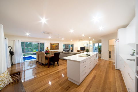 Whitsunday Luxury Homes - Sunshine Coast Tourism 5