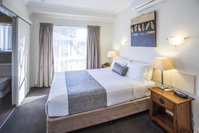 Book Emerald Accommodation Vacations Sunshine Coast Tourism Sunshine Coast Tourism