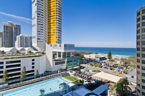 Oracle Resort Broadbeach - Gclr - Sunshine Coast Tourism 1