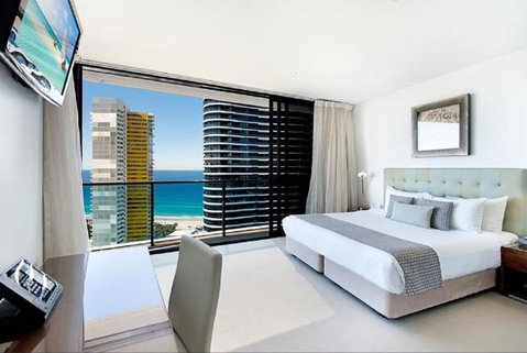 Oracle Resort Broadbeach - Gclr - Sunshine Coast Tourism 5