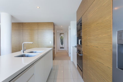Oracle Resort Broadbeach - Gclr - Sunshine Coast Tourism 38