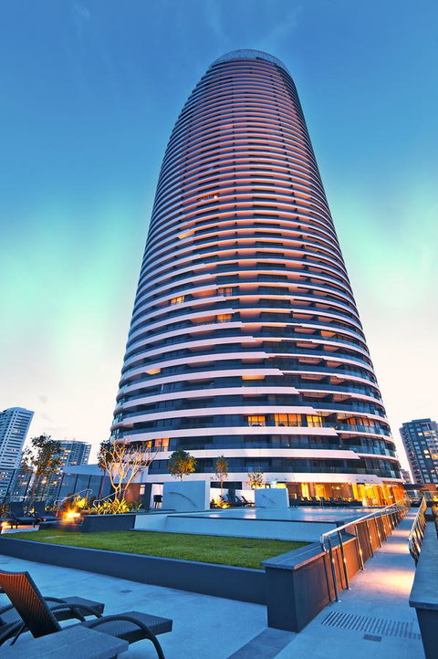 Oracle Resort Broadbeach - Gclr - Sunshine Coast Tourism 0