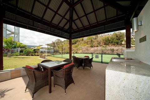 The Boathouse Apartments - Sunshine Coast Tourism 21