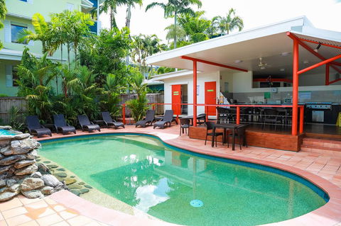 Port Douglas Motel - Sunshine Coast Tourism 23