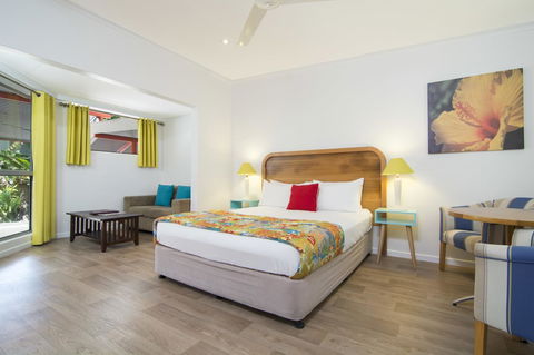 Port Douglas Motel - Sunshine Coast Tourism 30