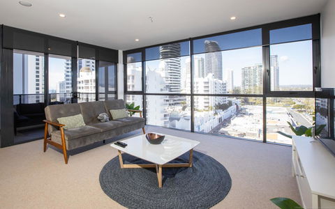 Qube Broadbeach - Sunshine Coast Tourism 14