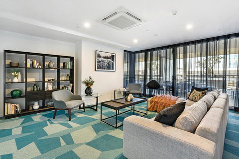 Qube Broadbeach - Sunshine Coast Tourism 33