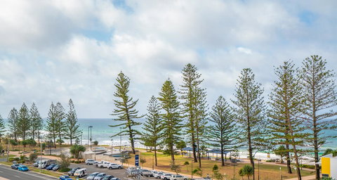 Mandolin Beachfront Resort - Sunshine Coast Tourism 37