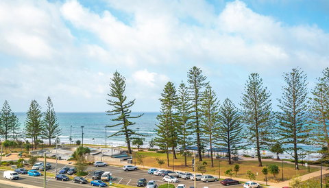 Mandolin Beachfront Resort - Sunshine Coast Tourism 20