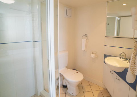 Mandolin Beachfront Resort - Sunshine Coast Tourism 31