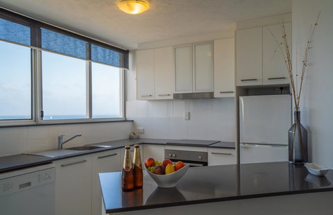 Mandolin Beachfront Resort - Sunshine Coast Tourism 13