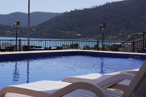 Ocean Views At Whitsunday Terraces Resort - Sunshine Coast Tourism 4