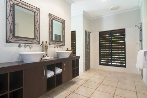 Tranquility By The Course Port Douglas - Sunshine Coast Tourism 10