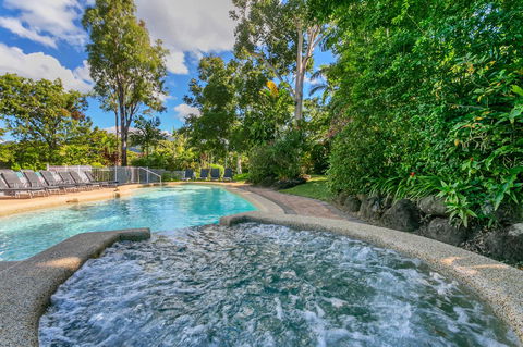 Roydon Beachfront Apartments - Sunshine Coast Tourism 16